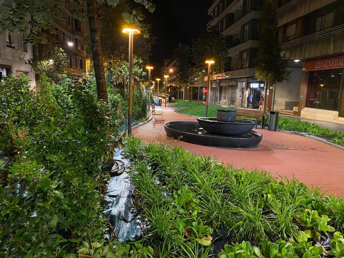 Apartamento La Alameda De Indautxu Bilbao Exteriér fotografie
